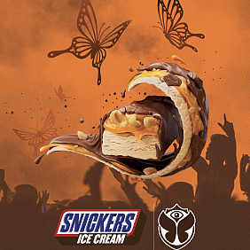 Ice cream vocering snickers bar