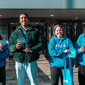 Mars Wrigley EXTRA Uni Sampling_Luis_Newton 2