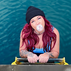 Sophia Thiel Kältebad Kaugummi